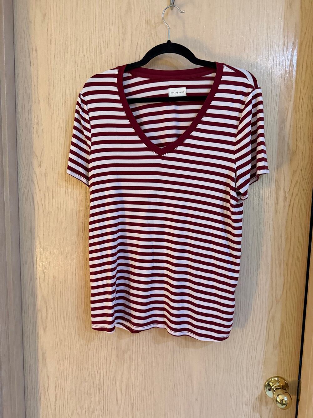 Thread & Supply Red White Striped V-Neck T-Shirt Women’s M Tencel Modal